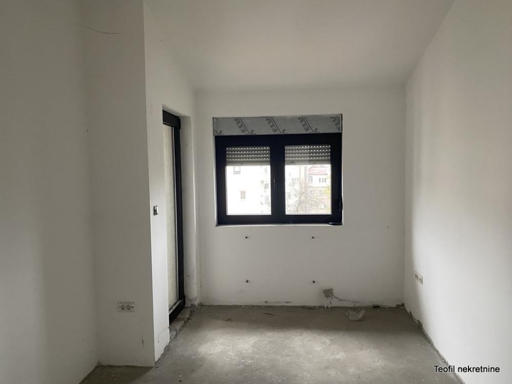 Slika 9 - Risanska, Petosoban stan na prodaju, 170m2, 399.500€
