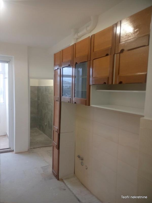 Slika 1 - Ugrinovačka, Dvosoban stan na prodaju, 48m2, 149.500€