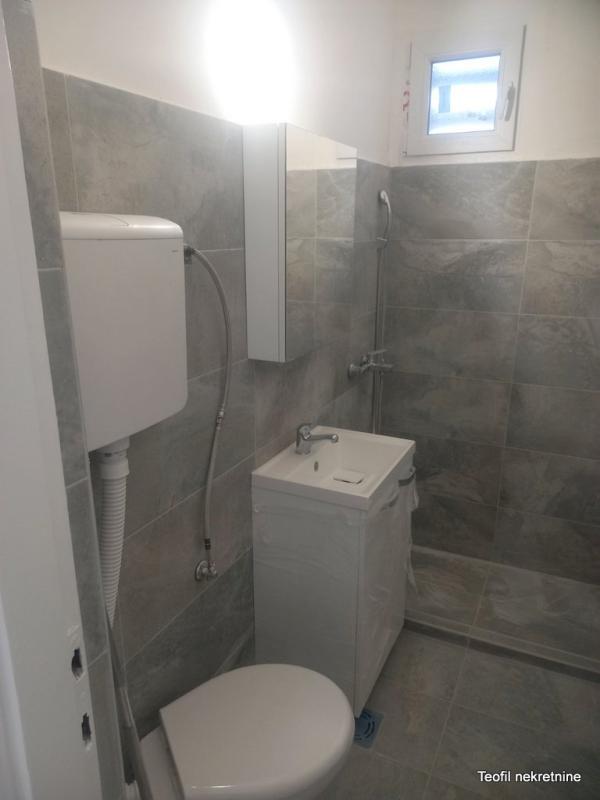 Slika 2 - Ugrinovačka, Dvosoban stan na prodaju, 48m2, 149.500€