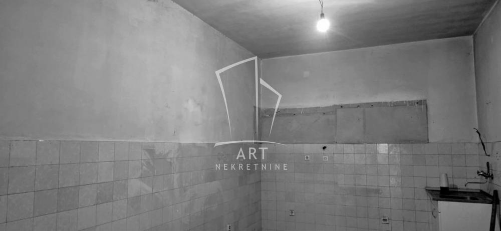 Slika 5 - Bežanijskih Ilegalaca,  Lokal za izdavanje, 65m2, 750€