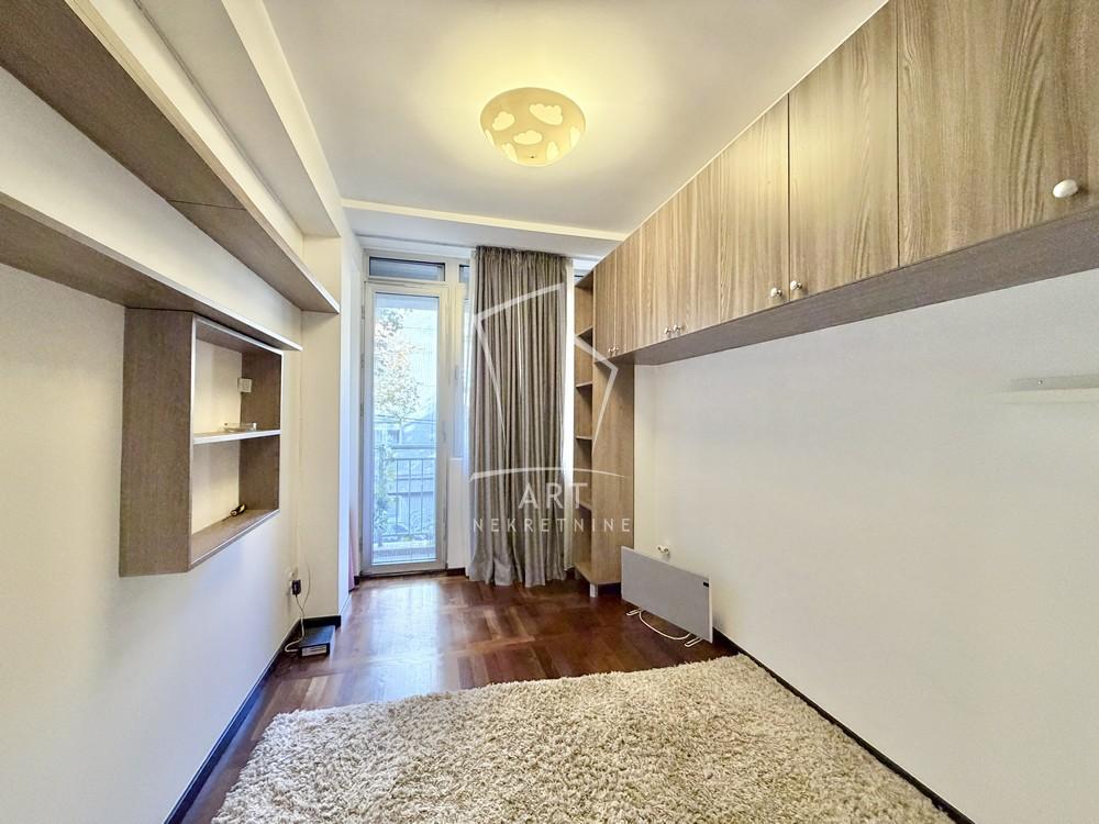 Slika 10 - Skender Begova, Trosoban stan na prodaju, 88m2, 358.400€