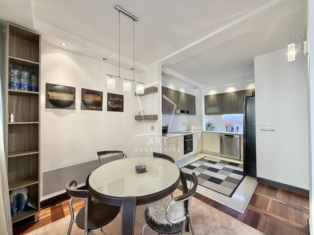 Slika 6 - Skender Begova, Trosoban stan na prodaju, 88m2, 358.400€