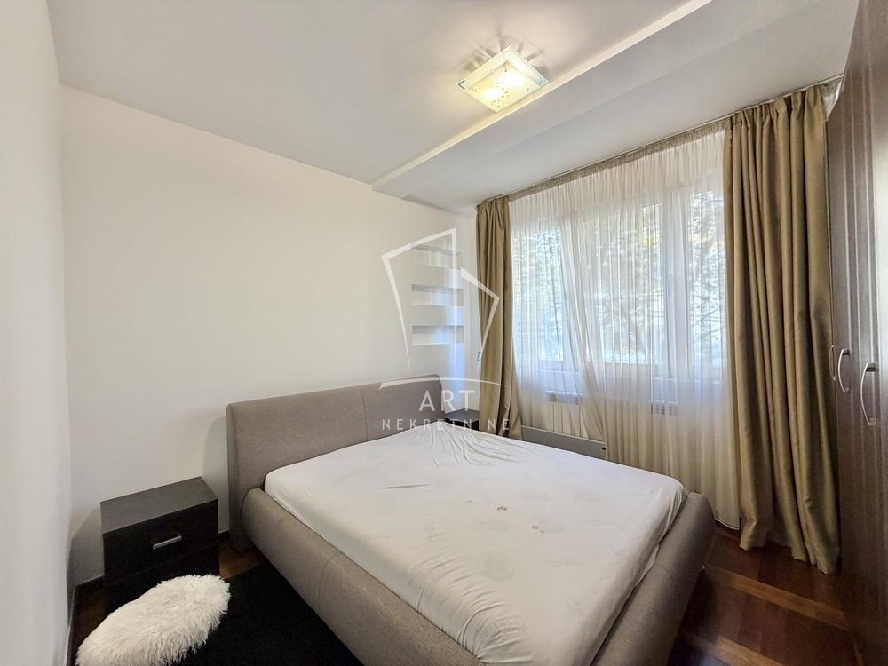 Slika 8 - Skender Begova, Trosoban stan na prodaju, 88m2, 358.400€