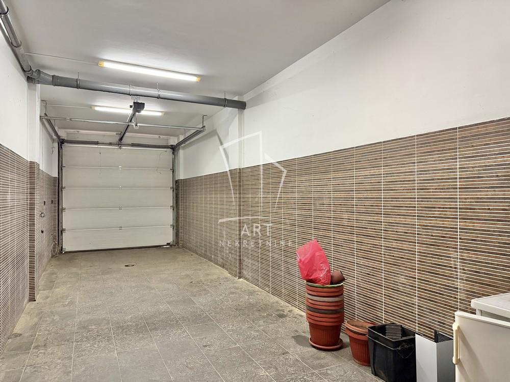 Slika 10 - Đorđa Radojlovića, Četvorosoban stan za izdavanje, 210m2, 1.500€