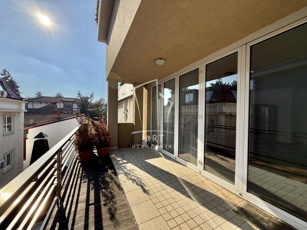 Slika 7 - Đorđa Radojlovića, Četvorosoban stan za izdavanje, 210m2, 1.500€