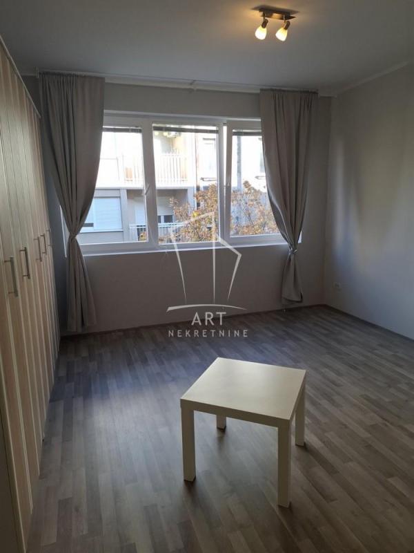 Slika 8 - Kičevska, Dvoiposoban stan za izdavanje, 59m2, 700€