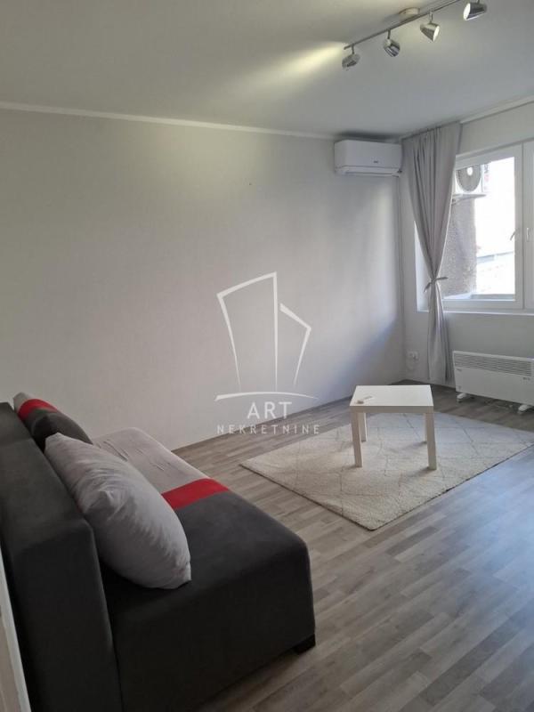 Slika 2 - Kičevska, Dvoiposoban stan za izdavanje, 59m2, 700€