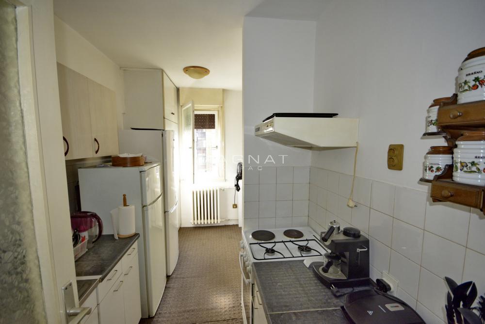 Slika 3 - Mirijevski Venac, Dvoiposoban stan na prodaju, 70m2, 160.000€