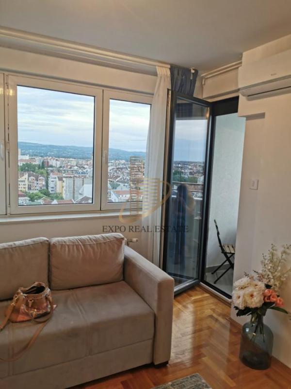 Slika 4 - Trosoban stan za izdavanje, 54m2, 800€