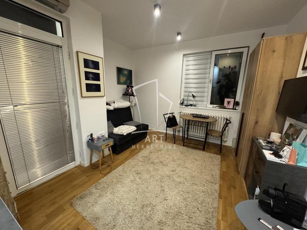 Slika 1 - Majke Jevrosime, Dvosoban stan za izdavanje, 20m2, 400€