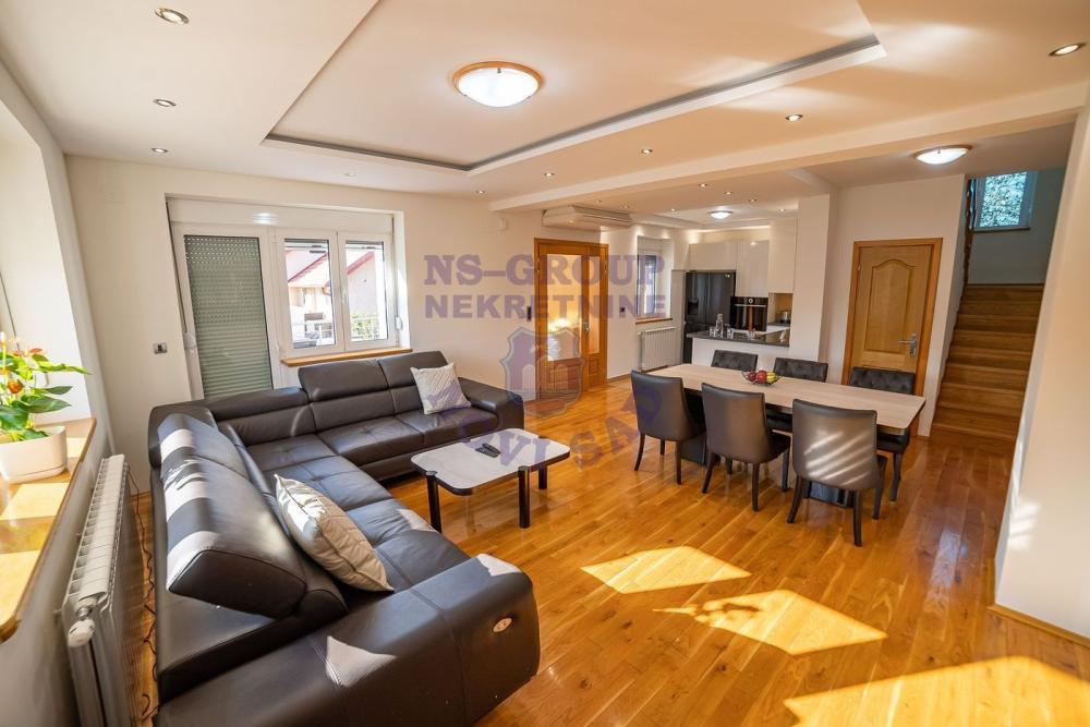 Glavna slika - Kuća na prodaju, 324m2, 597.400€