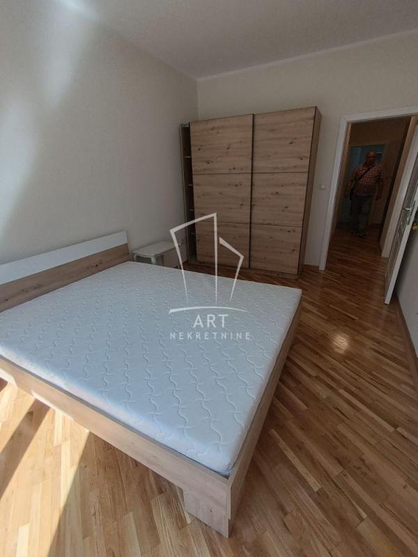 Slika 9 - Vojislava Ilića, Četvorosoban stan za izdavanje, 104m2, 800€