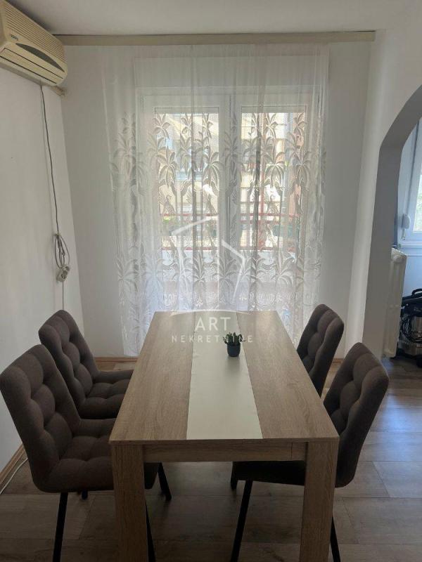 Slika 4 - Petra Lekovića, Trosoban stan za izdavanje, 68m2, 600€