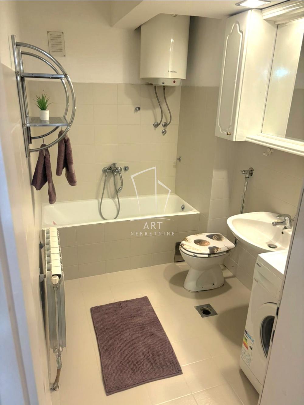 Slika 9 - Svetog Nikole, Trosoban stan za izdavanje, 66m2, 600€