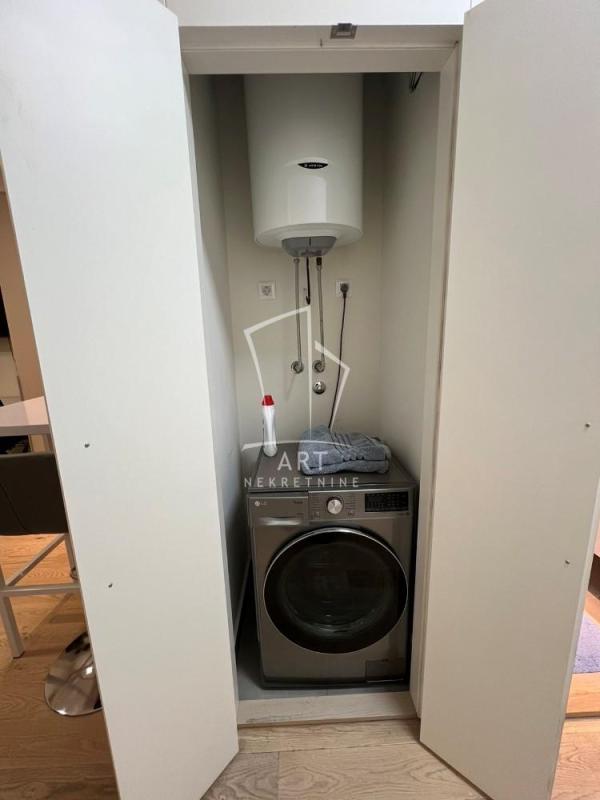 Slika 6 - Bulevar Vudroa Vilsona, Stan za izdavanje, 28m2, 850€