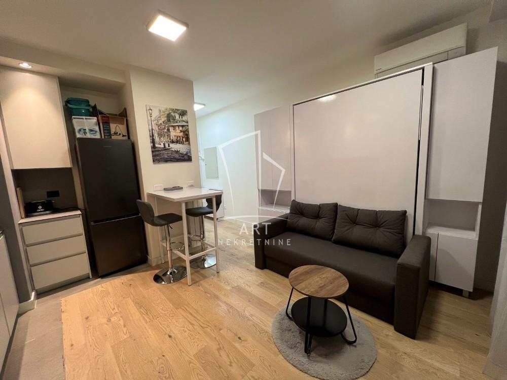 Slika 3 - Bulevar Vudroa Vilsona, Stan za izdavanje, 28m2, 850€