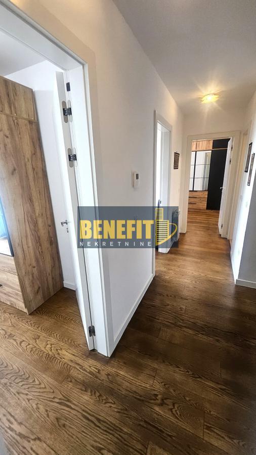 Slika 6 - Četvorosoban stan za izdavanje, 118m2, 2.000€