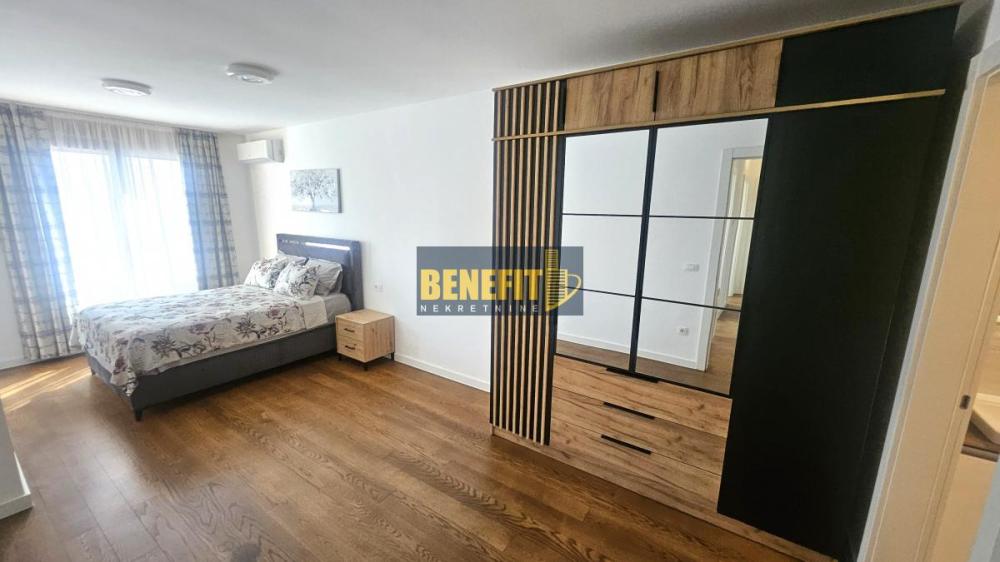 Slika 7 - Četvorosoban stan za izdavanje, 118m2, 2.000€