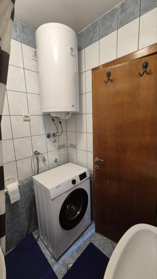 Slika 4 - Jednoiposoban stan za izdavanje, 32m2, 350€