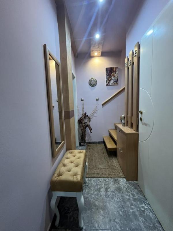 Slika 5 - Dvoiposoban stan za izdavanje, 60m2, 500€