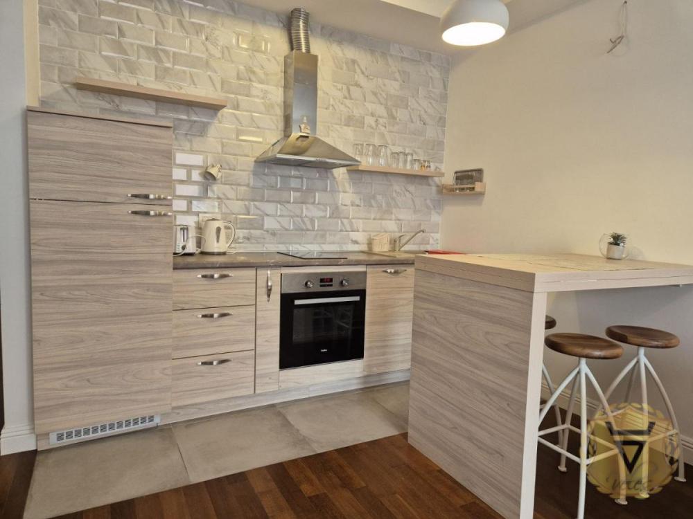 Slika 3 - Dvosoban stan za izdavanje, 45m2, 950€