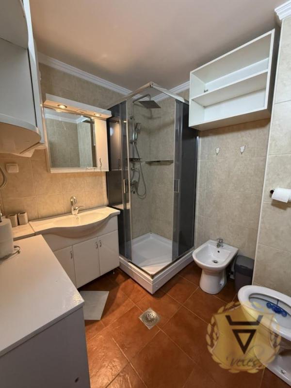 Slika 10 - Četvorosoban stan za izdavanje, 75m2, 800€