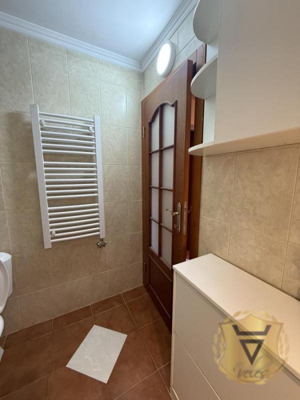 Slika 11 - Četvorosoban stan za izdavanje, 75m2, 800€