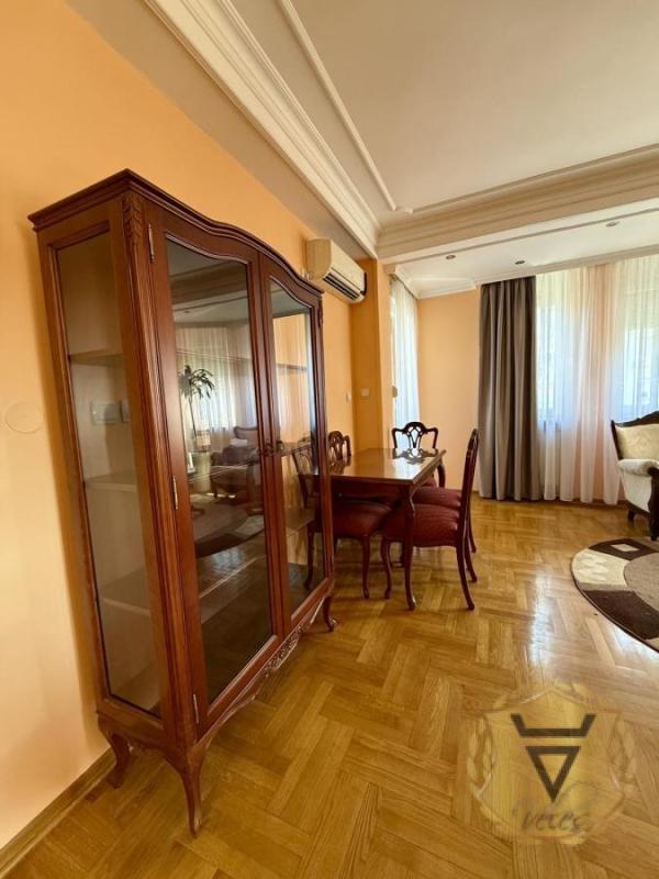 Slika 1 - Četvorosoban stan za izdavanje, 75m2, 800€