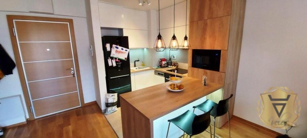 Slika 4 - Dvoiposoban stan za izdavanje, 75m2, 950€