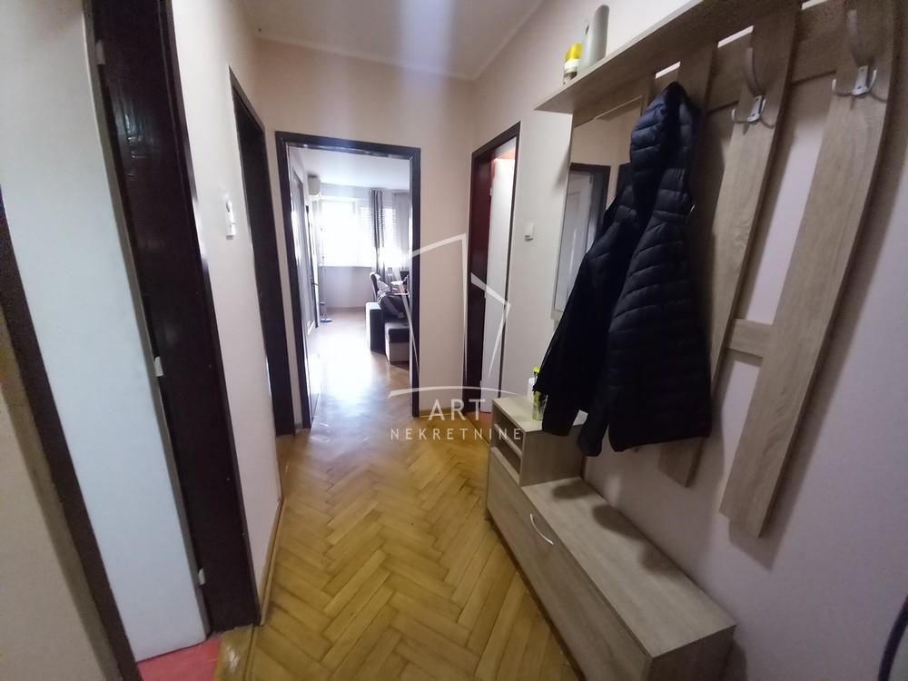 Slika 9 - Bulevar Mihajla Pupina, Trosoban stan za izdavanje, 67m2, 800€
