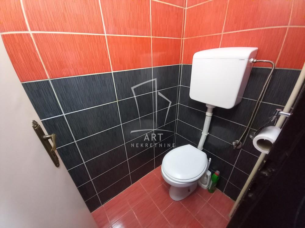 Slika 11 - Bulevar Mihajla Pupina, Trosoban stan za izdavanje, 67m2, 800€