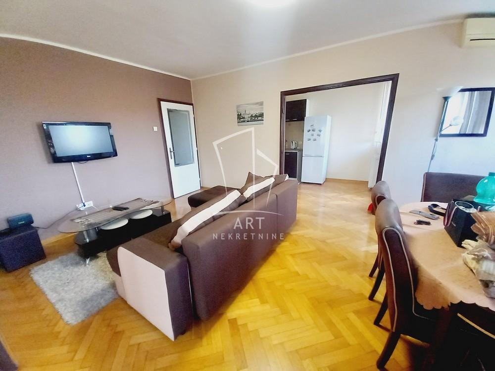 Glavna slika -Bulevar Mihajla Pupina, Trosoban stan za izdavanje, 67m2, 800€