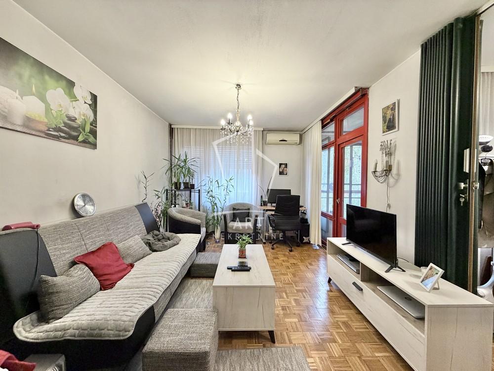 Glavna slika oglasa 374243