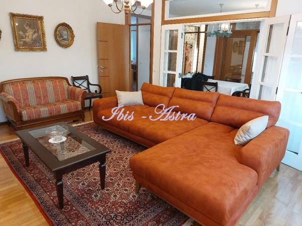 Slika 1 - Mike Alasa, Trosoban stan za izdavanje, 80m2, 1.200€