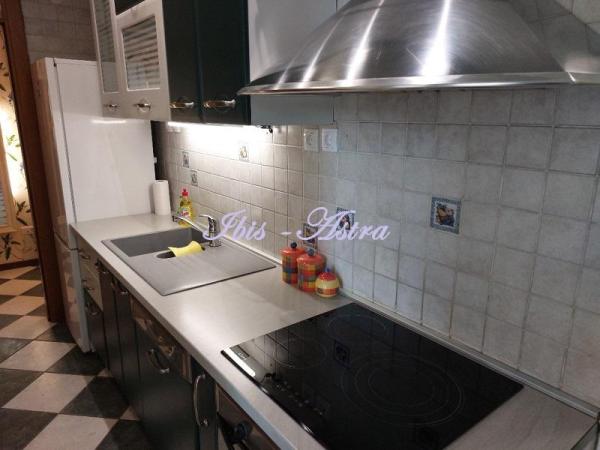 Slika 7 - Mike Alasa, Trosoban stan za izdavanje, 80m2, 1.200€