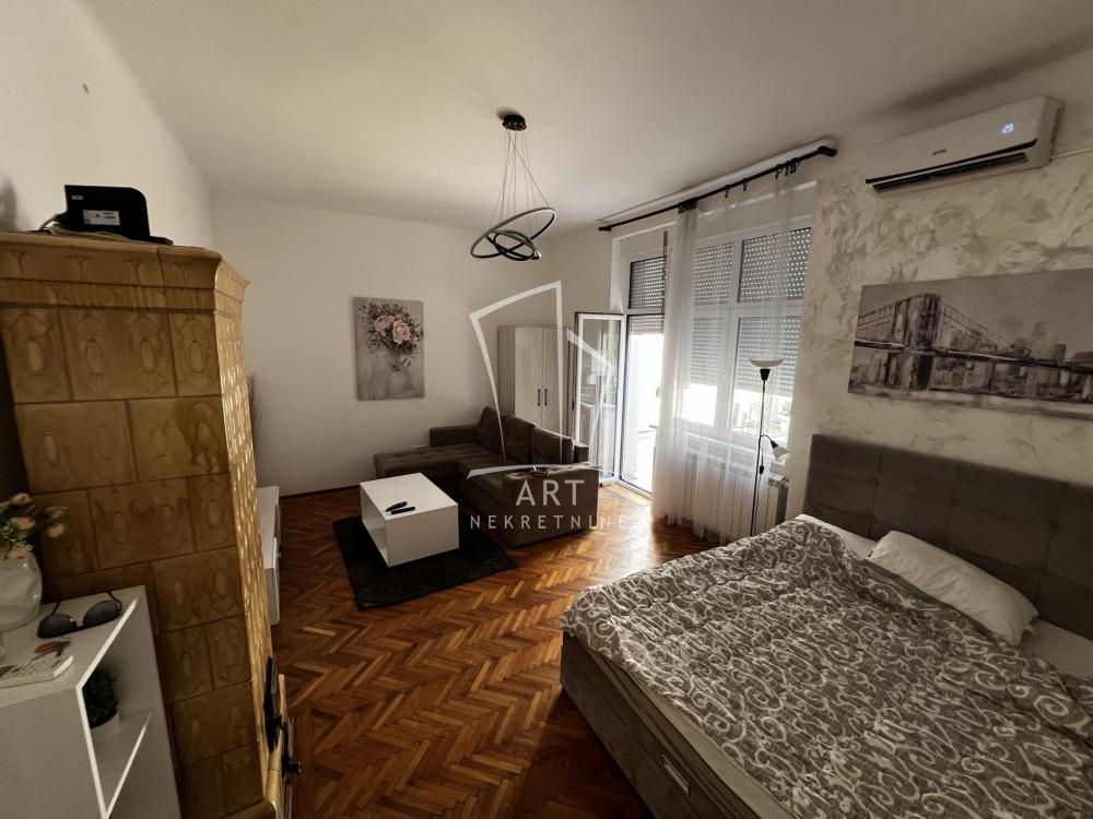 Slika 2 - Đure Jakšića, Jednoiposoban stan na prodaju, 53m2, 290.000€