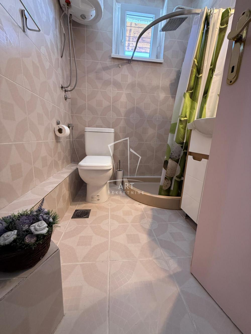 Slika 3 - Mihajla Pupina, Četvorosoban stan na prodaju, 50m2, 150.000€