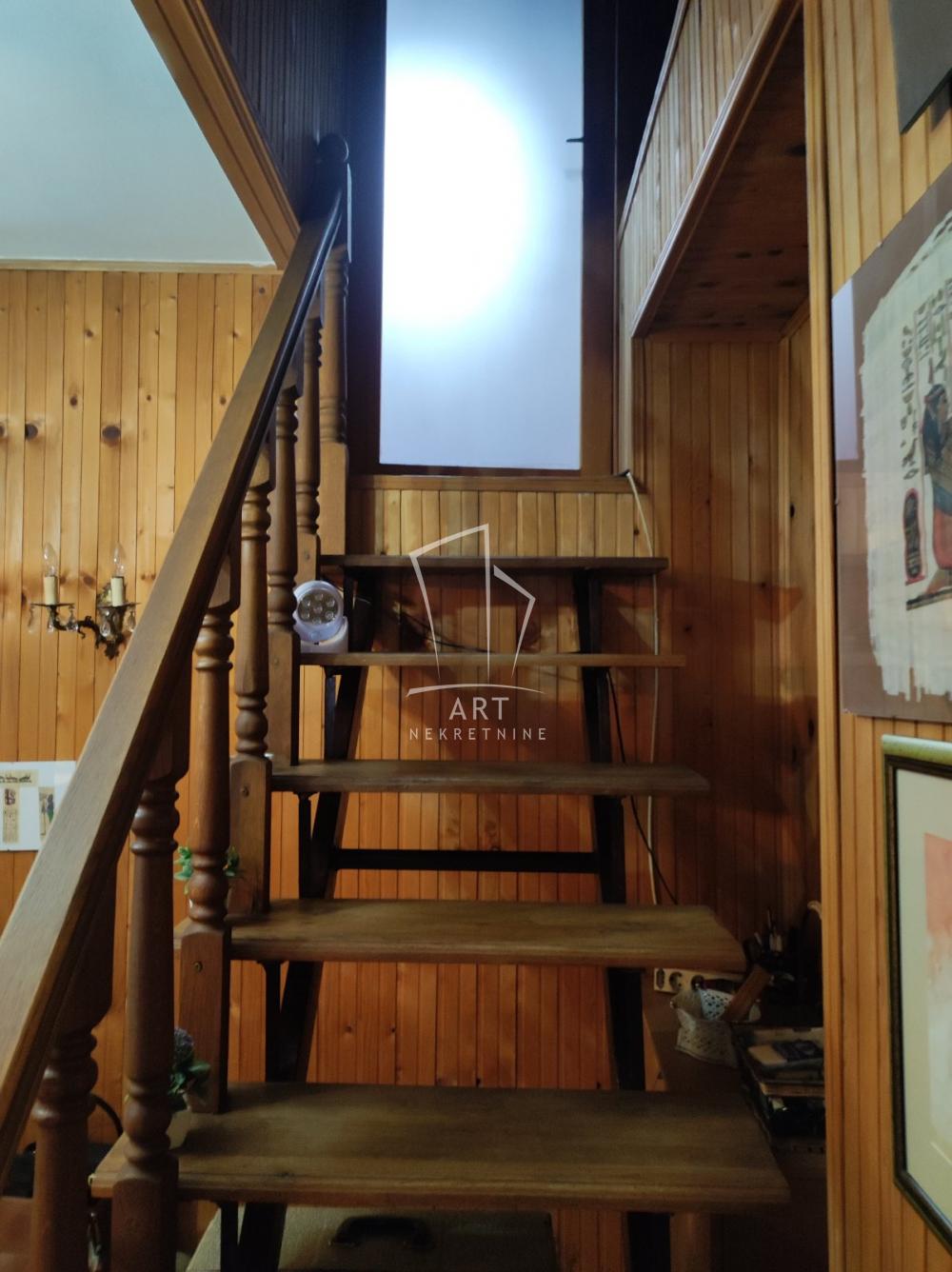 Slika 4 - Mihajla Pupina, Četvorosoban stan na prodaju, 50m2, 150.000€