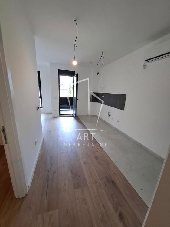 Slika 4 - Kneza Stracimira,  Lokal za izdavanje, 41m2, 900€