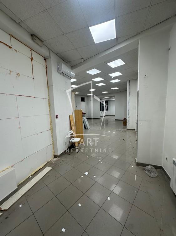 Slika 11 - Bulevar Kralja Aleksandra,  Lokal za izdavanje, 135m2, 3.000€