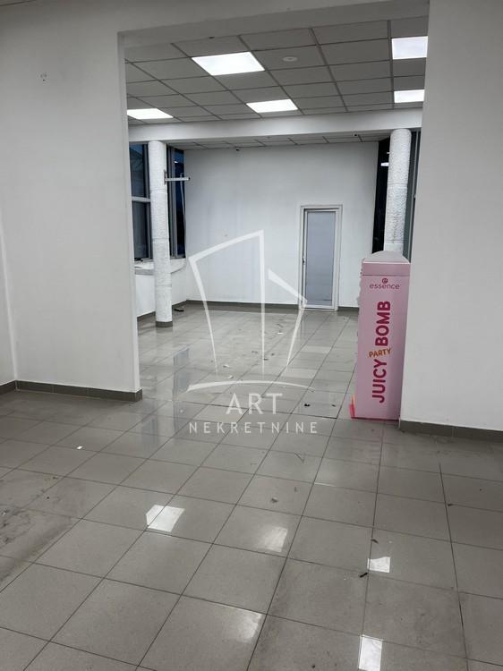 Slika 7 - Bulevar Kralja Aleksandra,  Lokal za izdavanje, 135m2, 3.000€