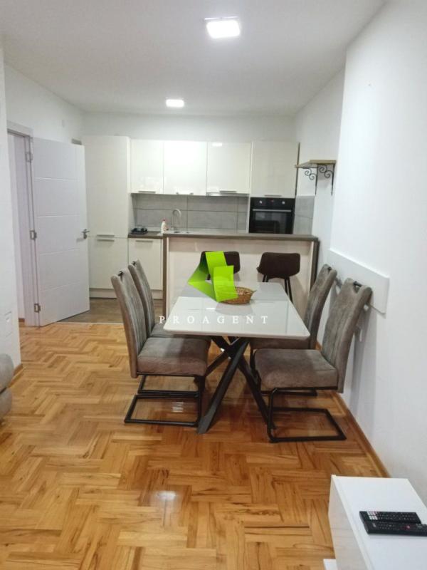 Slika 6 - Dvoiposoban stan za izdavanje, 75m2, 450€