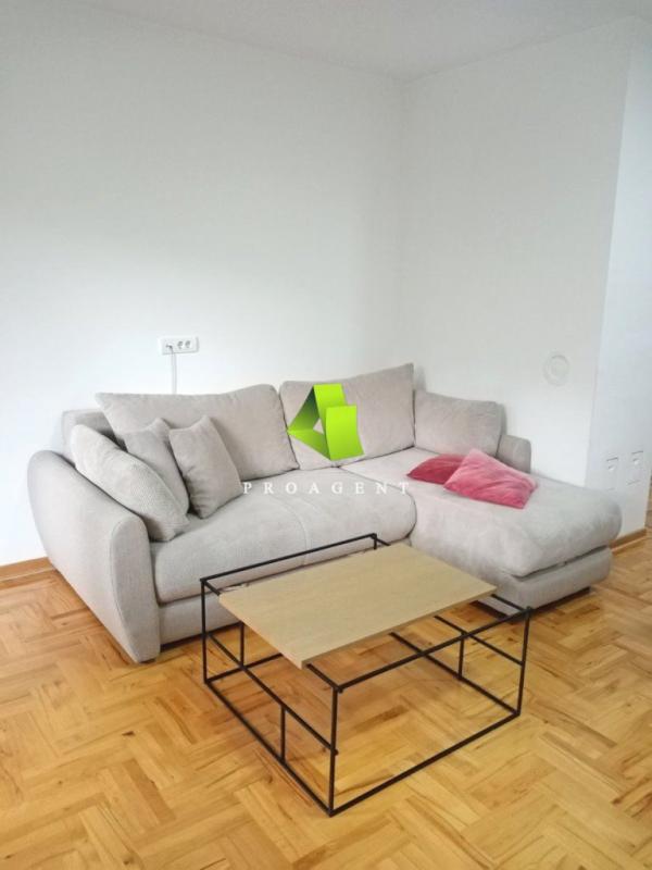 Slika 1 - Dvoiposoban stan za izdavanje, 75m2, 450€