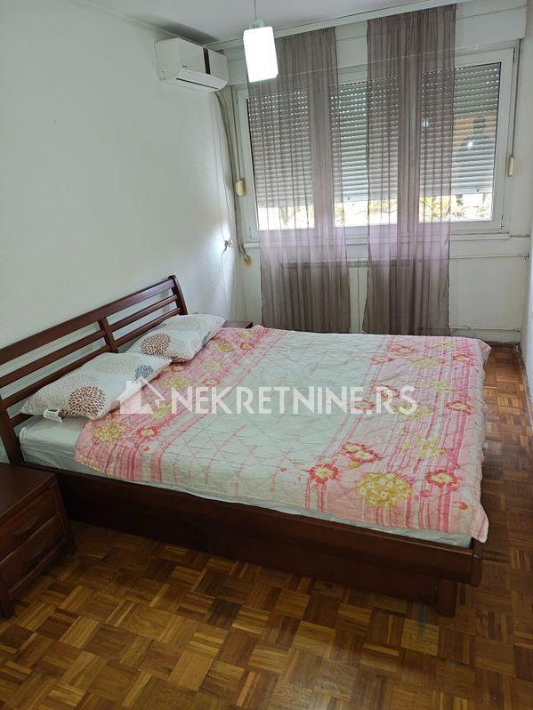 Slika 6 - Bulevar oslobođenja, Četvorosoban stan za izdavanje, 95m2, 600€