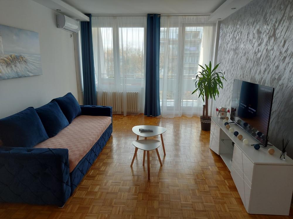 Slika 1 - Dr Ivana Ribara, Dvosoban stan za izdavanje, 70m2, 860€