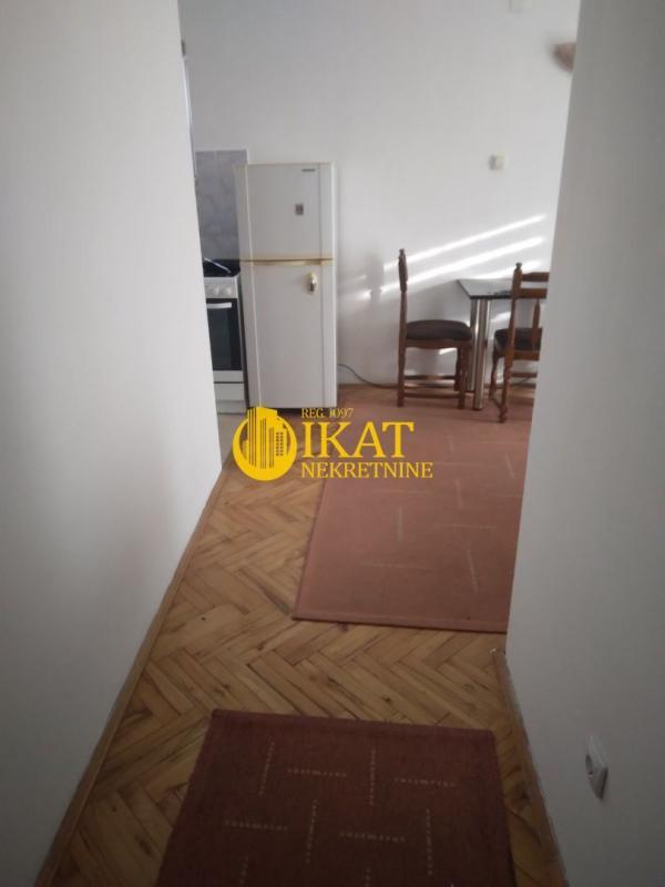 Glavna slika -Jednoiposoban stan za izdavanje, 37m2, 400€