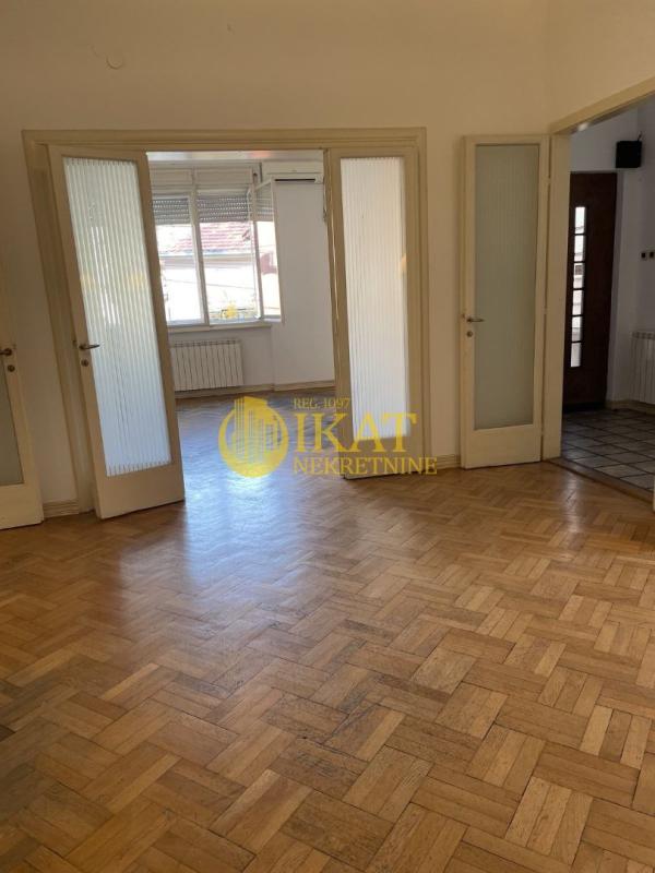 Slika 2 - Četvorosoban stan na prodaju, 113m2, 430.000€