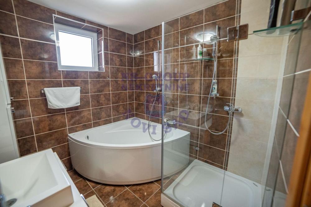 Slika 8 -  Kuća na prodaju, 324m2, 597.400€