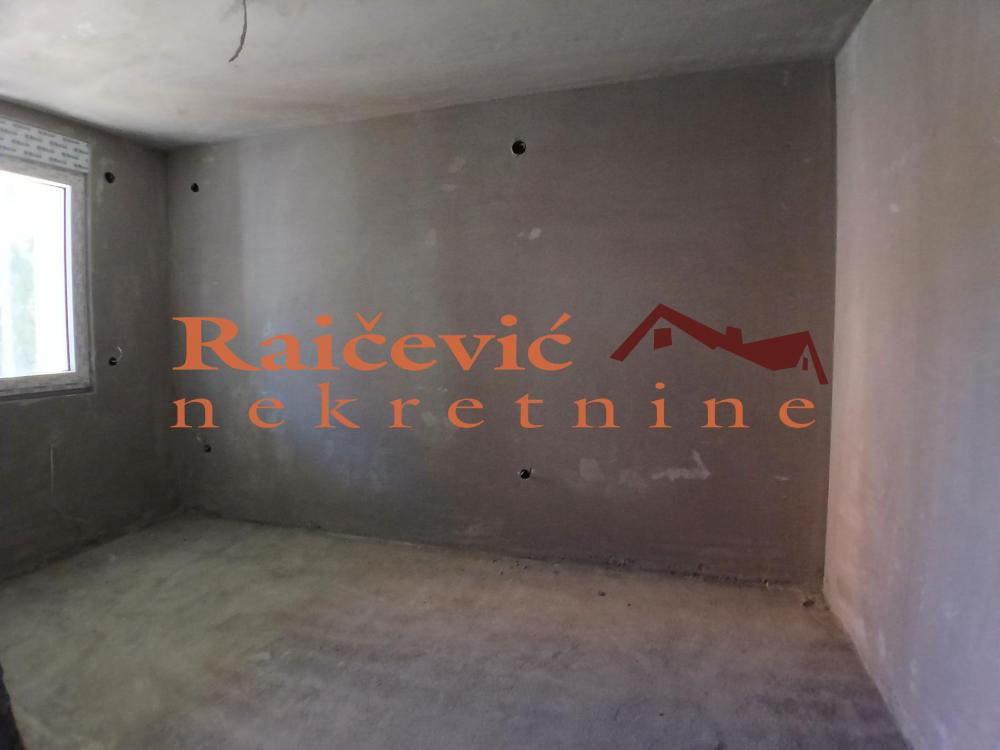 Slika 3 - Silerova, Trosoban stan na prodaju, 60m2, 179.596€