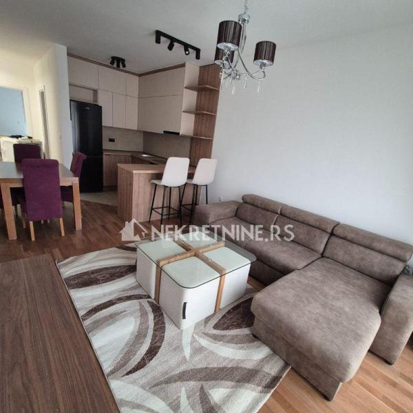 Slika 1 - Vojvođanska, Trosoban stan za izdavanje, 55m2, 650€